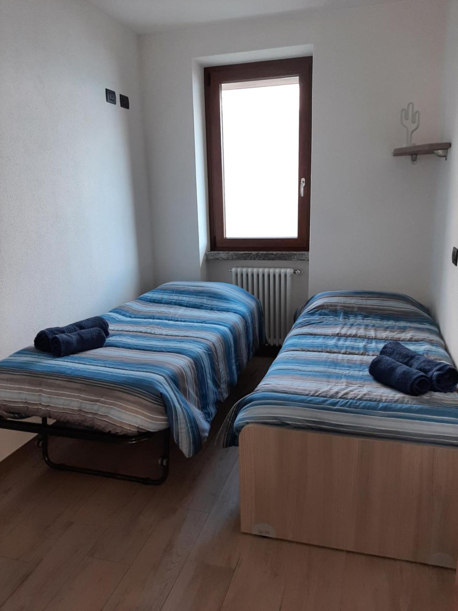 Cima Lago Gera Lario Esterno foto
